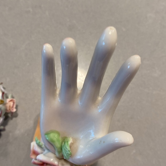 SET 2 Vintage Antique Hand Roses Ring Holders Porcelain Jewelry stand - Picture 5 of 16